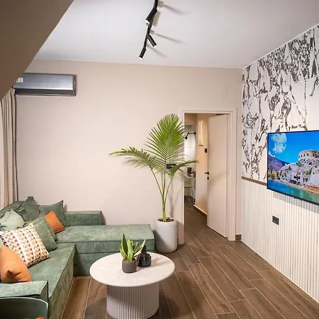 Panterra-chania Center Апартаменты