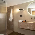 Panterra-chania Center