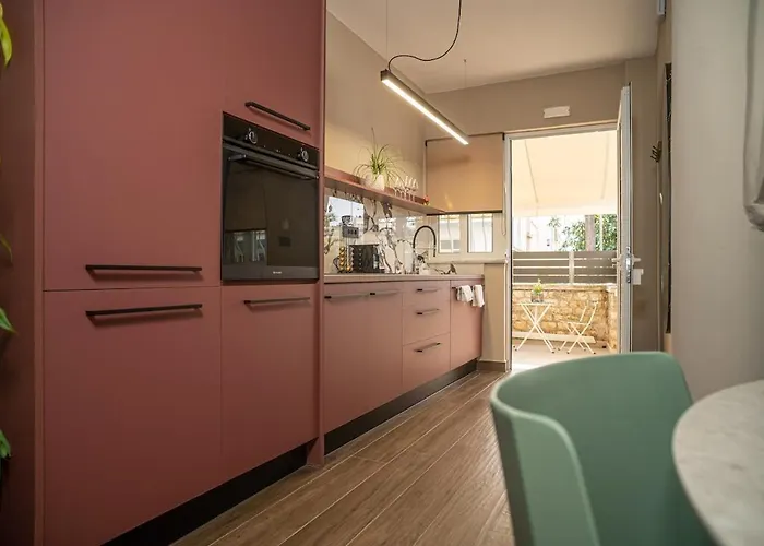 Panterra-chania Center * Chania (Crete)