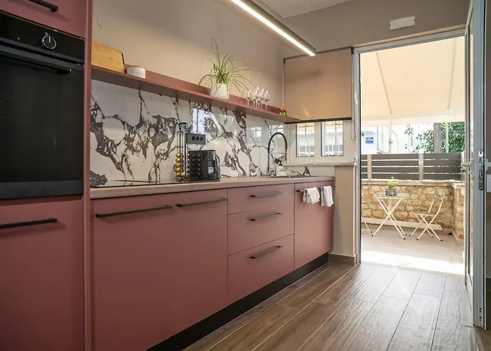 Panterra-chania Center * Chania (Crete)